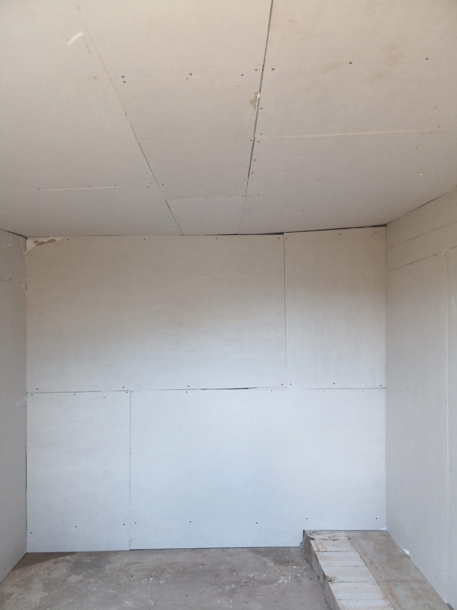 Trabalho realizado pela Alexa Repara — projeto 40