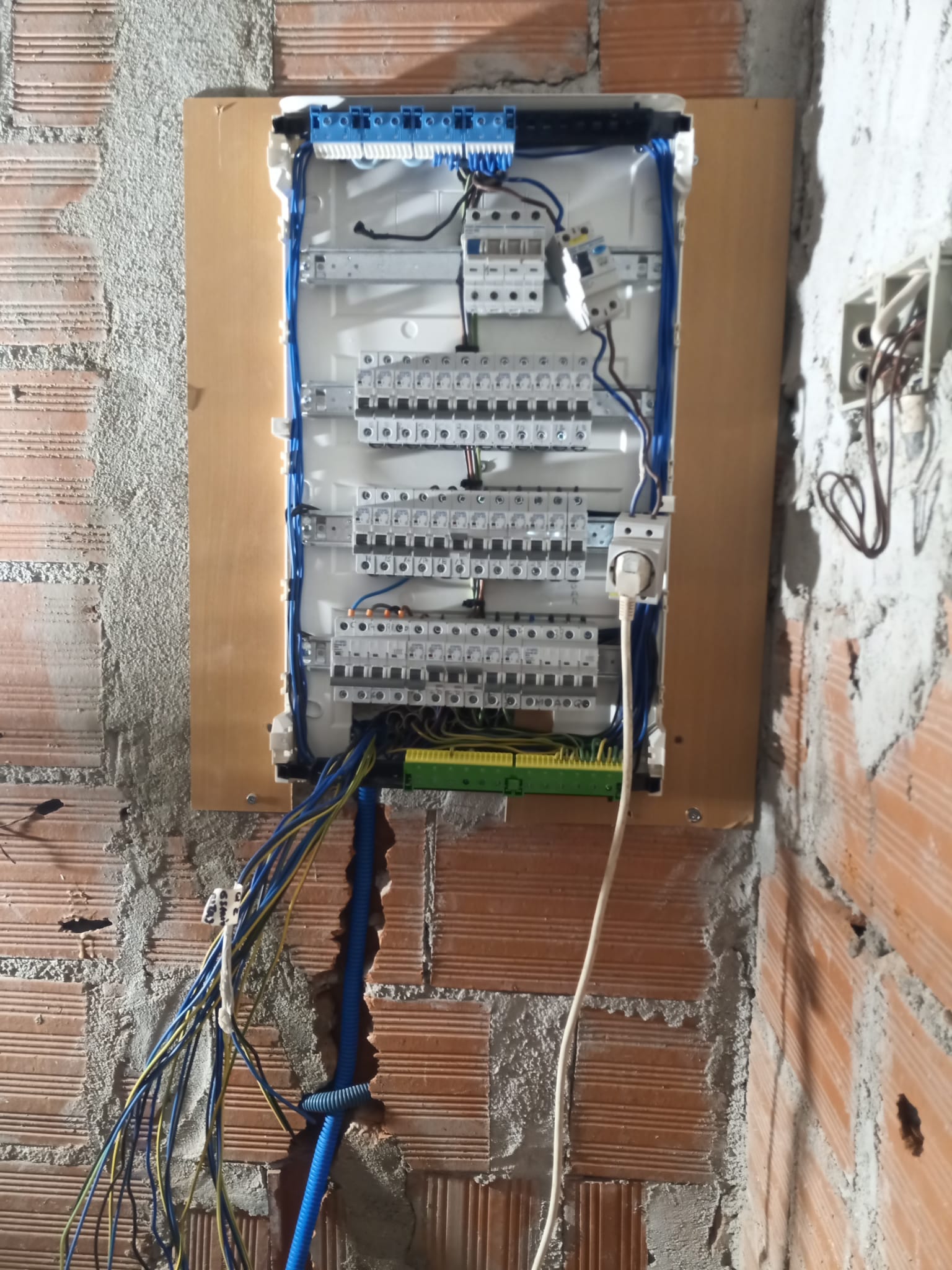 Trabalho realizado pela Alexa Repara — projeto 53